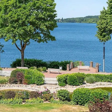 Haus Dieksee Holm Seeromantik Apartmán *